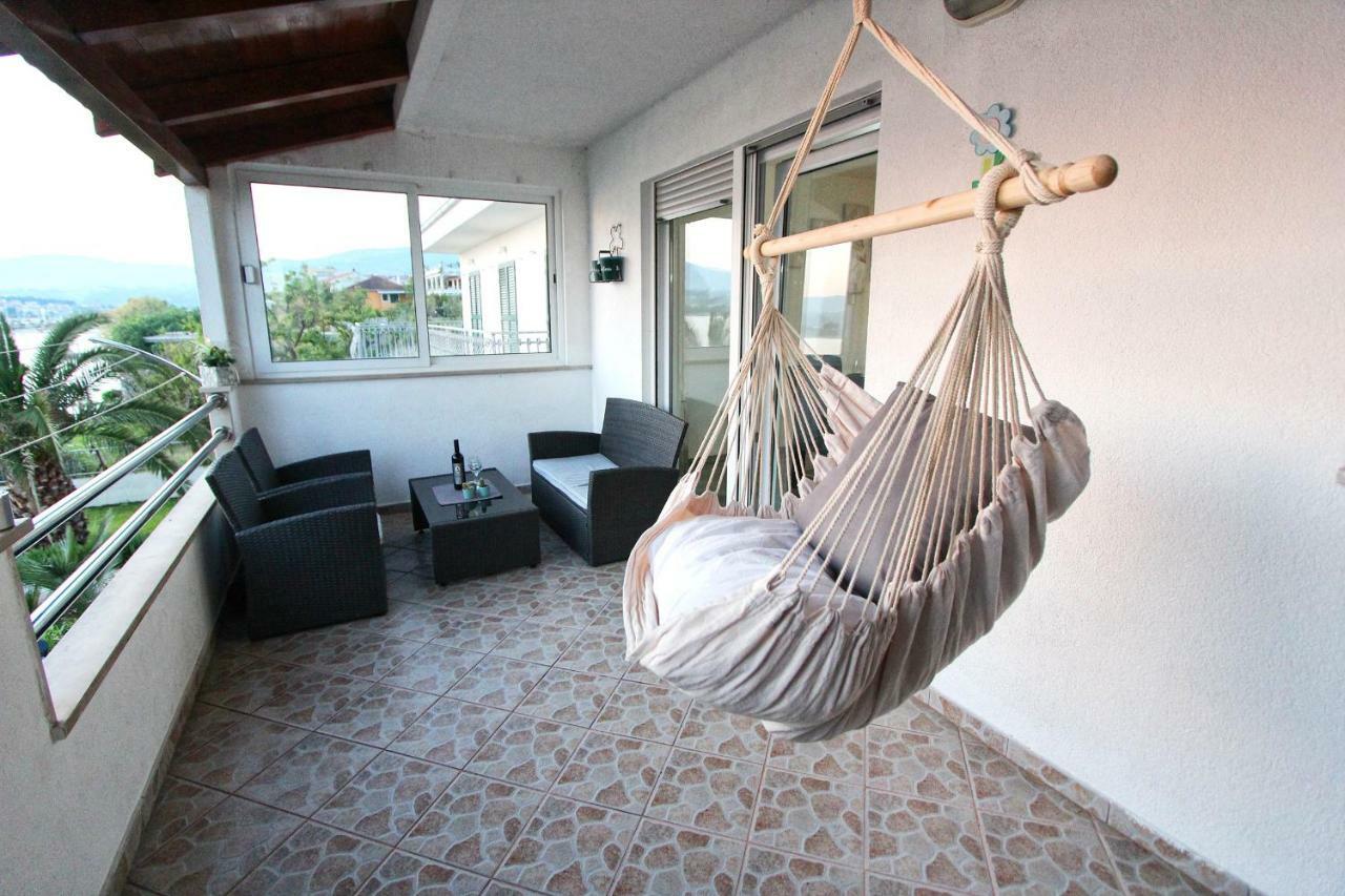 Apartment Podstrana Esterno foto